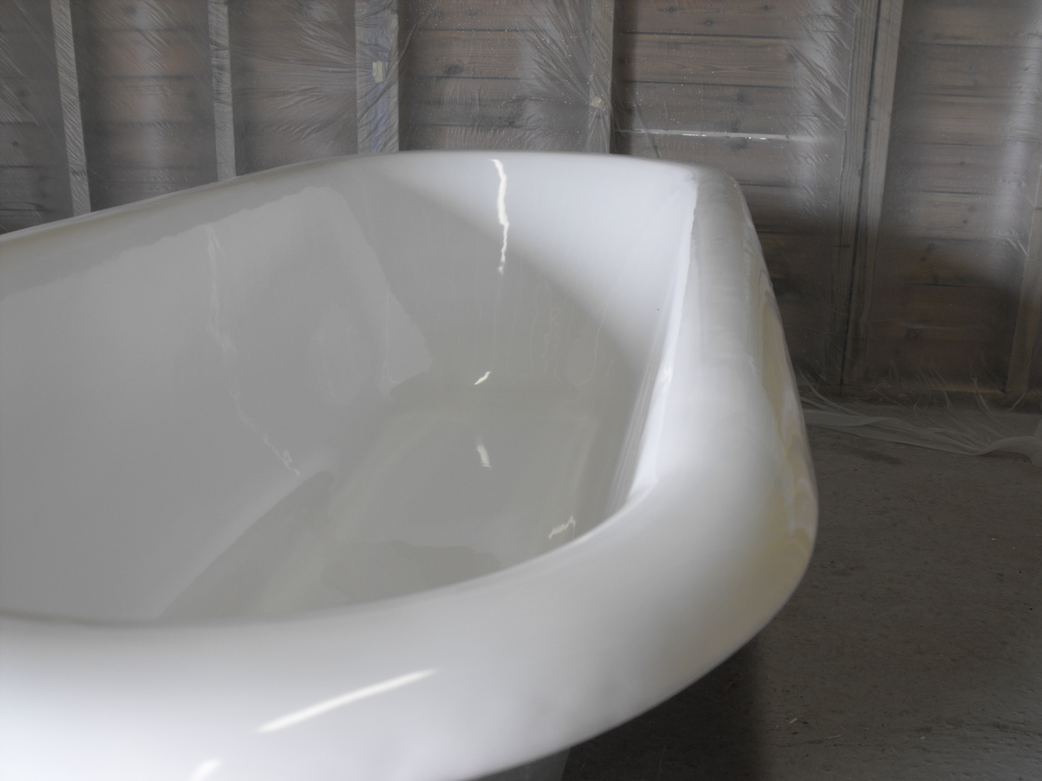 Finish On Antique Cast Iron Enamel Bath, Can You Re Enamel A Bathtub