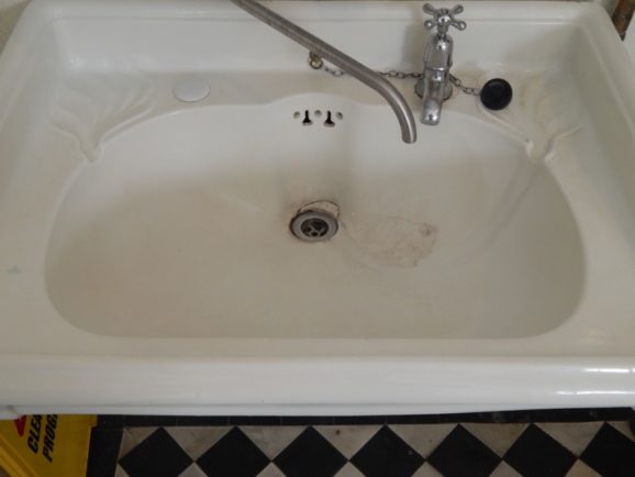 Repairing A Cracked Sink The Bath Businessthe Bath Business